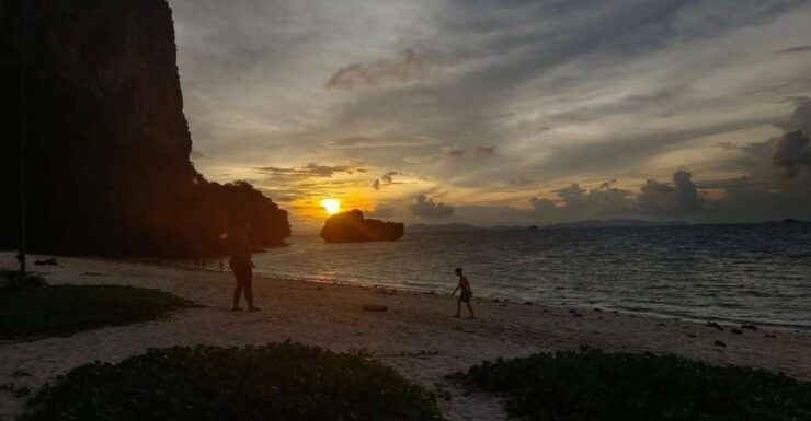 7 Island Sunset by Speed Boat - Flexible Booking Options