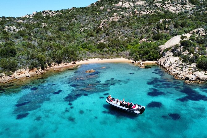 7 Islands 7 Stops Tour of Archipelago La Maddalena - Included Amenities