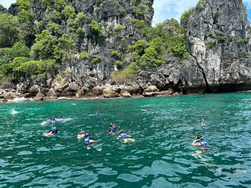 7 Islands Sunset Tour with Buffet+Snorkeling+Bioluminescent Plankton - Koh Raeng and the night swim