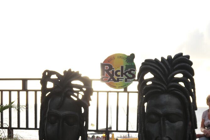 7 Mile Beach & Ricks Cafe with free Shopping experience - Who Is This Tour Best For?