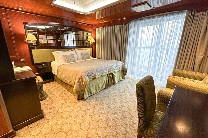 7-Night Yasawa Islands Fiji Cruise - Island Exploration