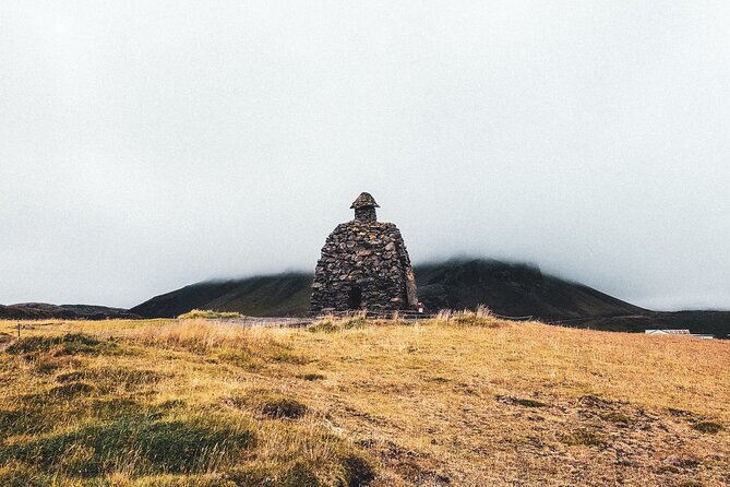 7 Nights 8 Days Around Iceland Tour Starting From the Airport - Day 2: Golden Circle Tour