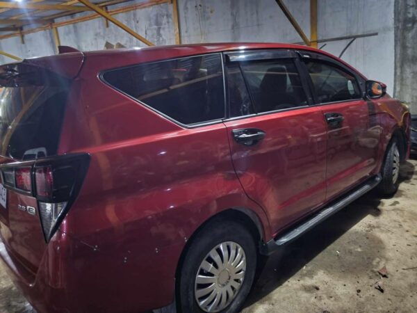7 Seater Car Rental - Manual - Greater Flexibility in Transportation Options
