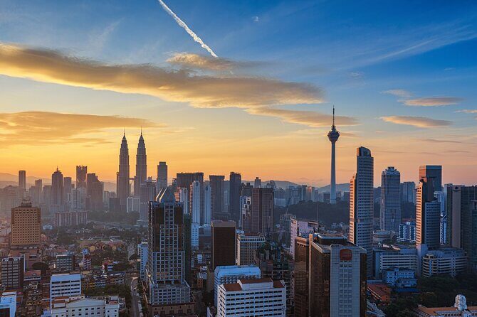7 Wonders of Kuala Lumpur Private Tour with Twin Towers Ticket - Good To Know