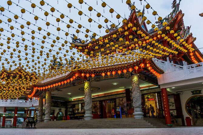 7 Wonders of Kuala Lumpur Private Tour with Twin Towers Ticket - FAQ