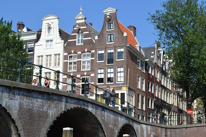 75 Minute Blue Boat Company City Canal Cruise and Maritime Museum - Background