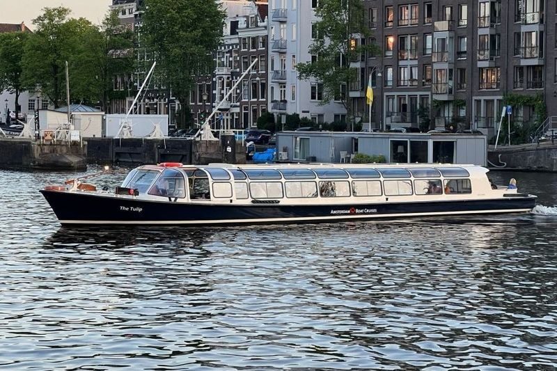 75-minute Canal Cruise Highlights of Amsterdam - From the Amstel to the landmark-lined canals