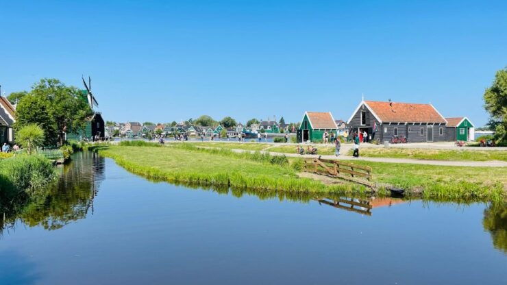 7h Amsterdam Countrysides— Zaanse Schans, Volendam & Marken - Zaanse Schans Windmills Tour