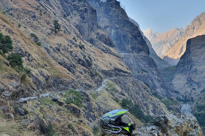 8-Day Guided Sightseeing Motorcycle Tour of Manang With Meals - Motorcycle Details