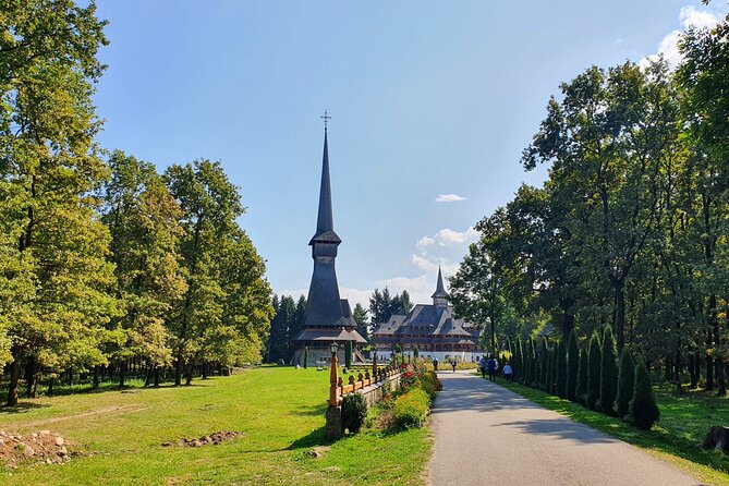 8 Day Guided Tour in Romania From Bucharest - Itinerary Overview
