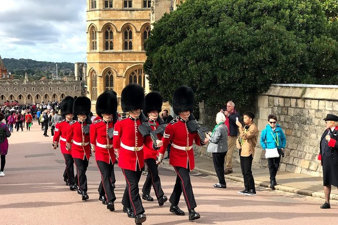 8 Day London Junior Kings and Queens Private English Course - Day 7: Saturdays English Activity Programme - Windsor Castle Full Day Tour