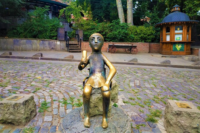 8 Days/7 Nights Georgia and Armenia Tour All-inclusive - Accommodation Details