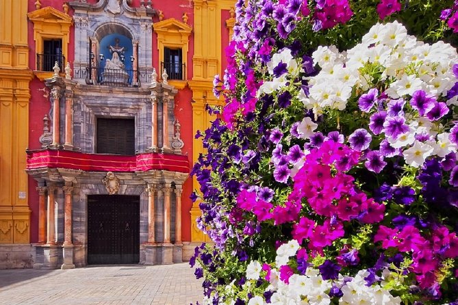 8 Days Andalusian Feelings From Malaga - Day 4: Sevilles Flamenco and Historic Delights