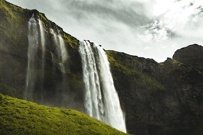 8 Days Classic Tour Sri Lanka - Transportation Details