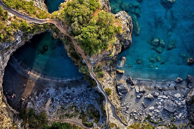 8-Days Guided Tour on the Calabrian Sea With Tastings - Pickup and Meeting Logistics