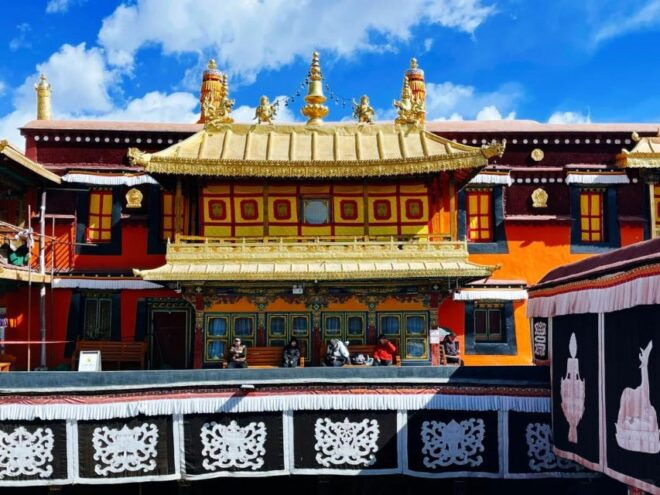 8 Days Lhasa to Everest Base Camp Group Tour - Itinerary