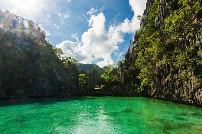 8-Days Philippines Best Beaches Package: Palawan & Boracay - Who Should Consider This Experience?