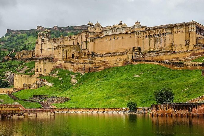8 Days Private India Golden Triangle Tour With Delhi Jaipur Agra Varanasi - Price Details