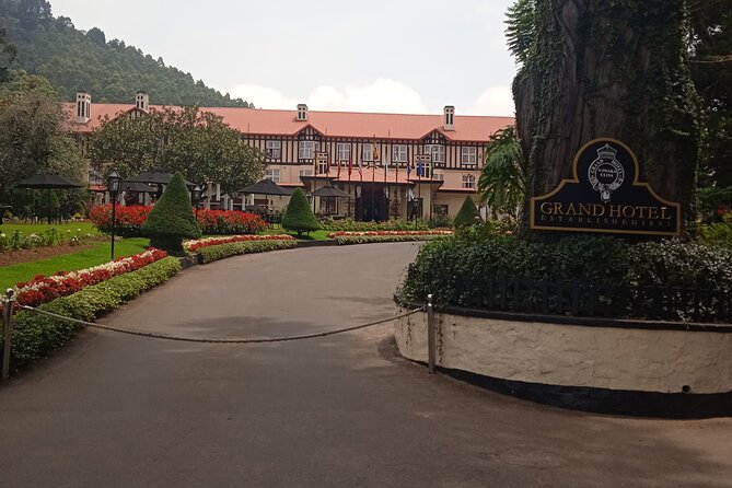 8 Days Private Sri Lankan Round Tour - Day 1: Arrival and Sigiriya Exploration