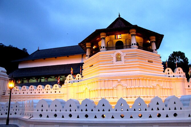 8 Days Private Tour Package With Driver and Vehicle - Inclusions and Exclusions