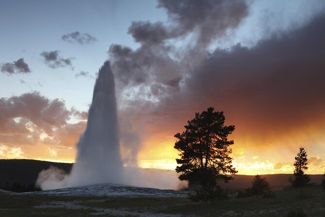 8 Days Tour Grand Teton & Yellowstone Explorer - Guided Tours and Activities