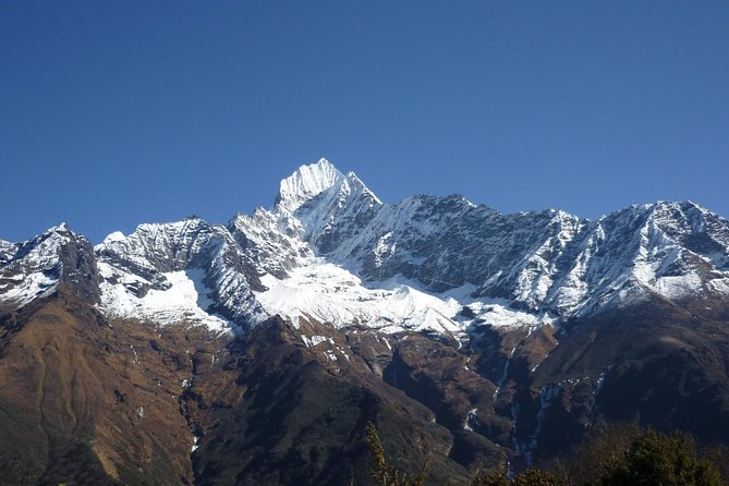8 Days Trek to Everest - Day 2: Kathmandu to Lukla