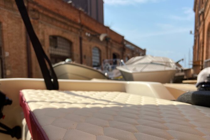 8 Hour Boat Rental to Discover the Lagoon in Freedom in Venice - Meeting and Pickup Information