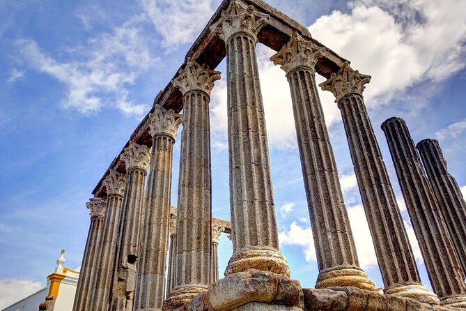 8 Hour Evora Private Tour in Lisbon - Inclusions and Exclusions