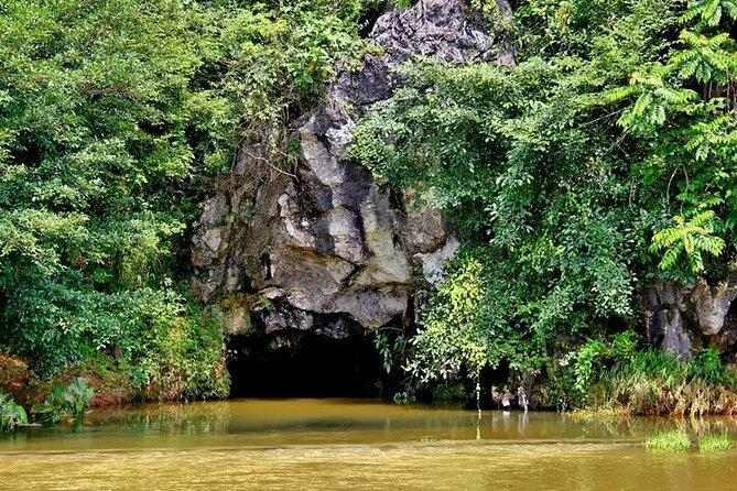 8-Hour Guangzhou Private Tour to Underground River Cave Fairyland - Accessibility Information