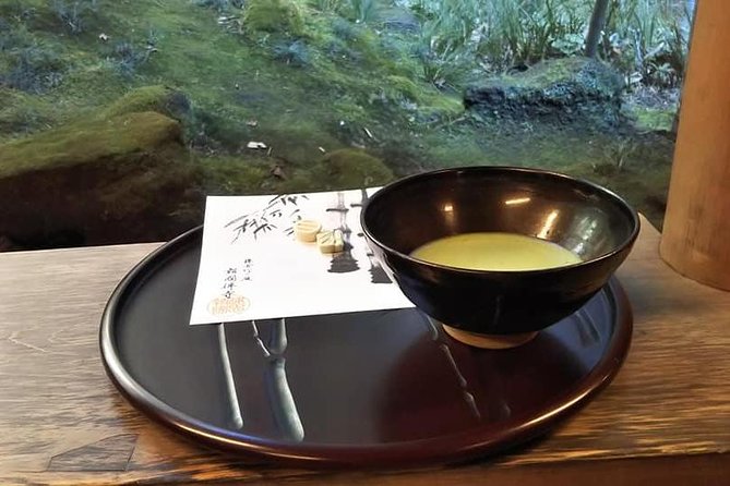 8-Hour Kamakura Tour by Qualified Guide Using Public Transportation - Transportation Options