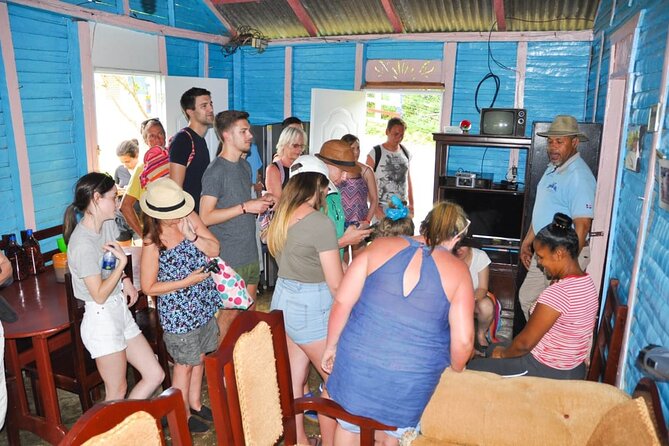 8-Hour Tour Enjoying the Dominican Culture Through the Countryside - Authentic Dominican Food Experience