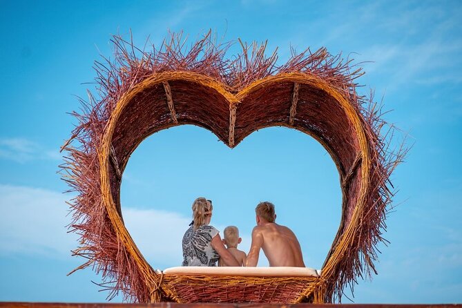 8 Hour Tour to Paradise Island in Hurghada - Accessibility Information