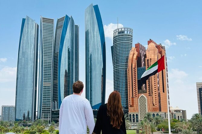 8 Hours Abu Dhabi Grand Mosque and Qasar Al Watan Palace Tour - Tour Highlights