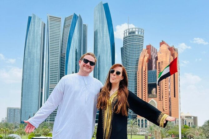 8 Hours Abu Dhabi Grand Mosque and Qasar Al Watan Palace Tour - Tour Itinerary