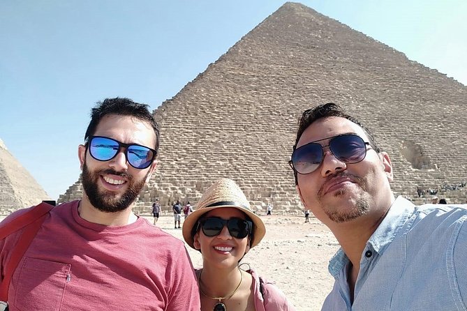 8-Hours Day Tour to Giza Pyramids and Egyptian Museum With Local Bazaars - Additional Tips