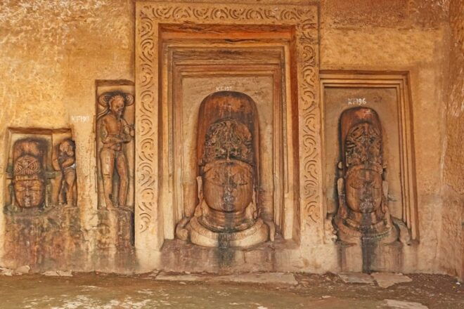 8-hours Excursion Trip to Unbeatable Kalinjar Fort - Frequently Asked Questions