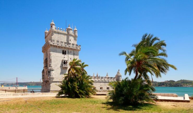 8-Hours Lisbon Tour With Entrance Fees - Tour Duration and Booking Information