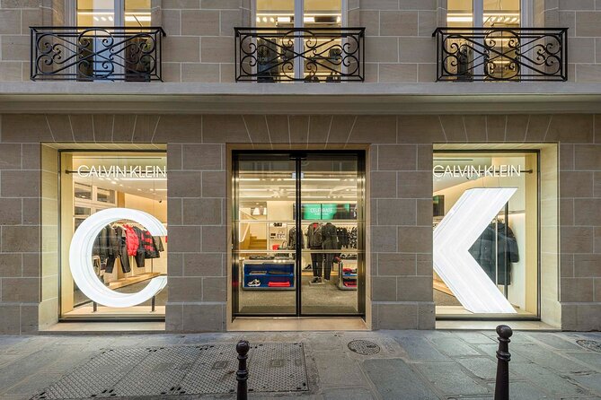 8 Hours Paris Tour With Montmartre, Marais, Galeries Lafayette and Lunch Cruise - Notre-Dame Cathedral: Gothic Masterpiece and Spiritual Sanctuary