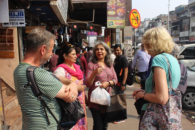 8 Hr Private Guided Delhi City Tour - Booking Information
