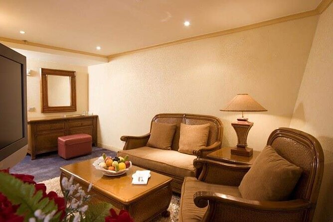 8 Nights 9 Days Egypt Tour With Hot Air Balloon Camel Ride - Unique Experiences Included