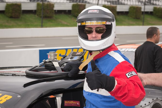 80 Mile Stock Car Drive Experience at Pocono Raceway - Good To Know