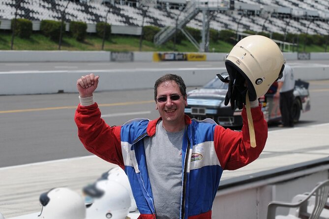 80 Mile Stock Car Drive Experience at Pocono Raceway - Participant Requirements