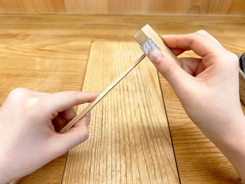 800yen to 400yen: Design Your Own Chopsticks in Ginza - Sanding, oiling, and adding a personal touch