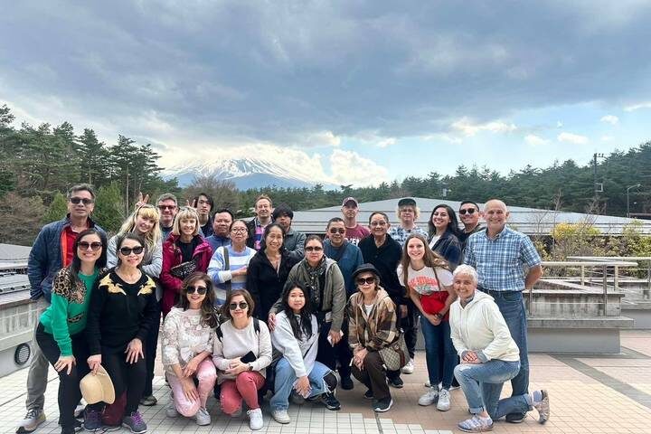 8D Splendid Japan-Private 3 Star Hotels-Osaka to Tokyo by Stunning Tours - Day 3: Choose Osaka or pay extra for Hiroshima