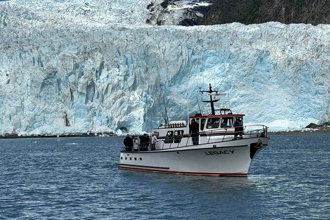 8hr Kenai Fjords Whale Watching Tour w/ 1hr Fishing 16 Passengers - Introduction