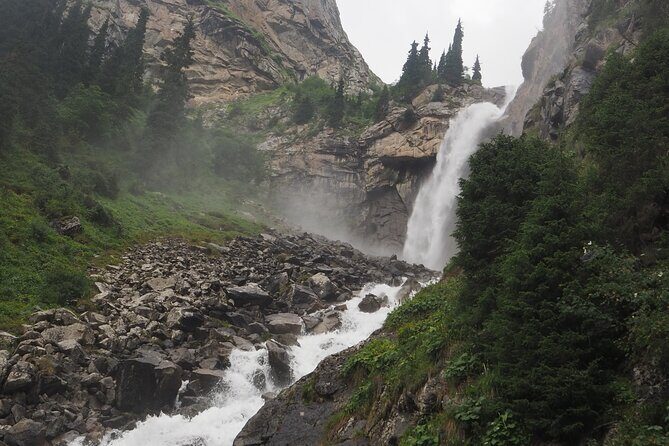 9 Day Kazakhstan and Kyrgyzstan Adventure Hot Springs and Lakes - FAQ