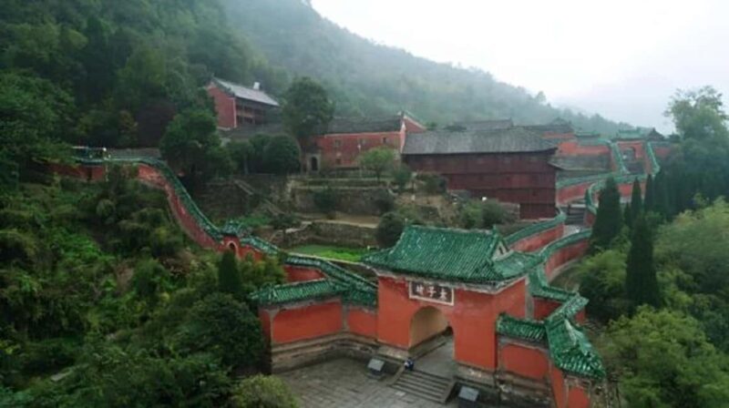 9-Day Tour Through Wudang,Chengdu,Dujiangyan&Zhangjiajie - In-Depth Review of the 9-Day Tour