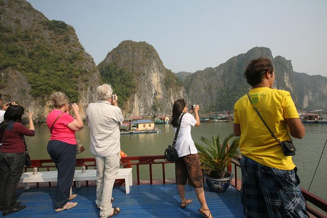 9-Day Vietnam Private Tour to Ho Chi Minh, Hoi An, Hue, Hanoi and Ha Long Bay - Must-Visit Attractions