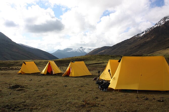 9 Days Druk-Path Trek With Cultural Sightseeing - Cultural Sightseeing Highlights