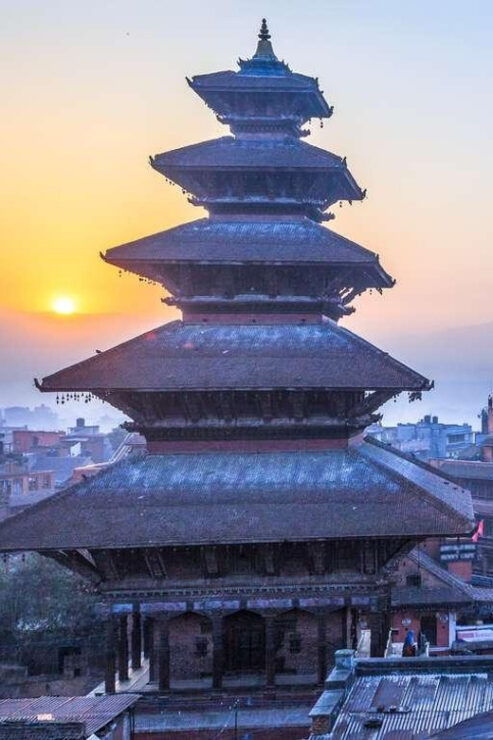 9 DAYS JOURNEY THROUGH NEPAL - MOUNT FLIGHT - NO TIPS POLICY - Itinerary Highlights